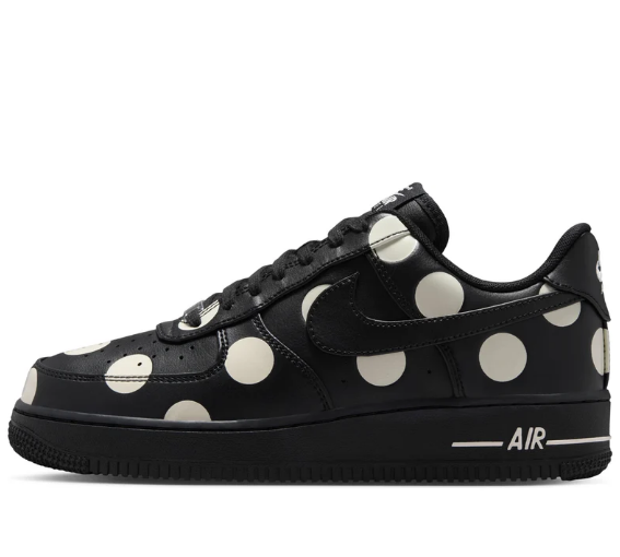 Wmns Nike Air Force 1 ’07 – Black Sail