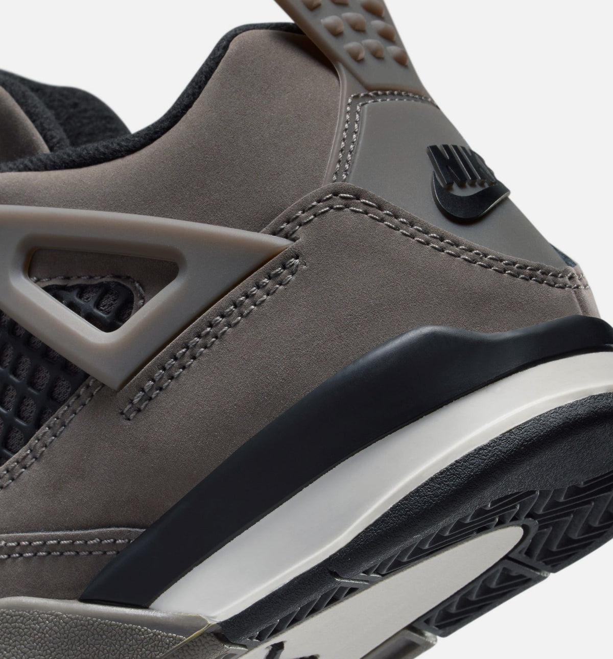 Air Jordan 4 Retro "Cave Stone and Black" Little Kids' Shoe – Cave Stone/Black/Moon Particle