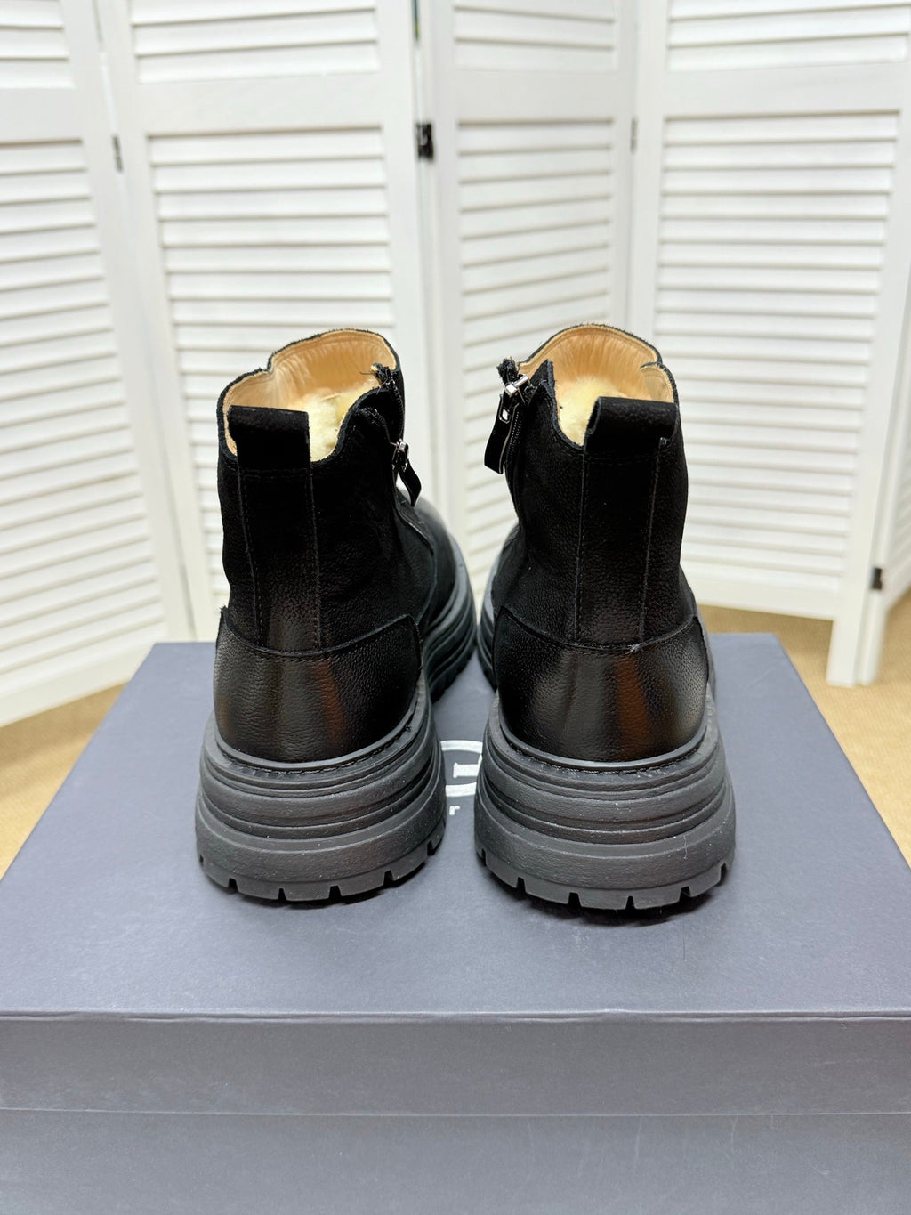 UGG Black Pull-On Leather Chelsea Boots