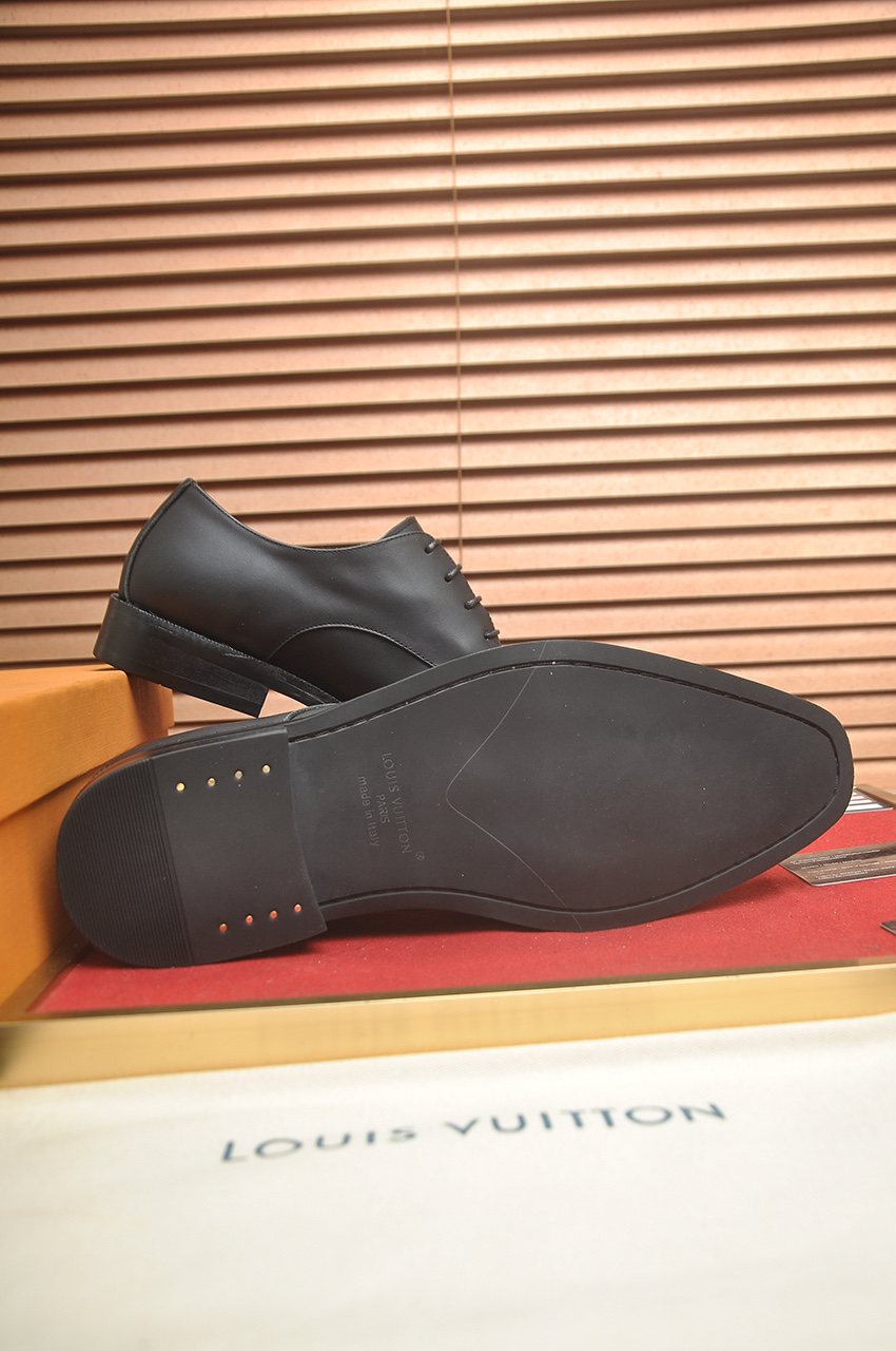 Louis Vuitton Black Monogram Tongue Lace-Up Dress Shoes