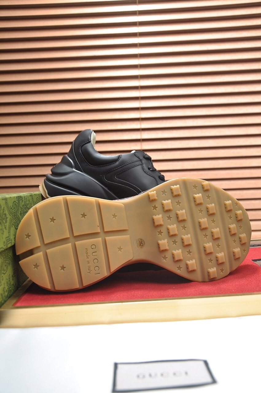 Gucci Black Multicolor Low-Top Sneakers