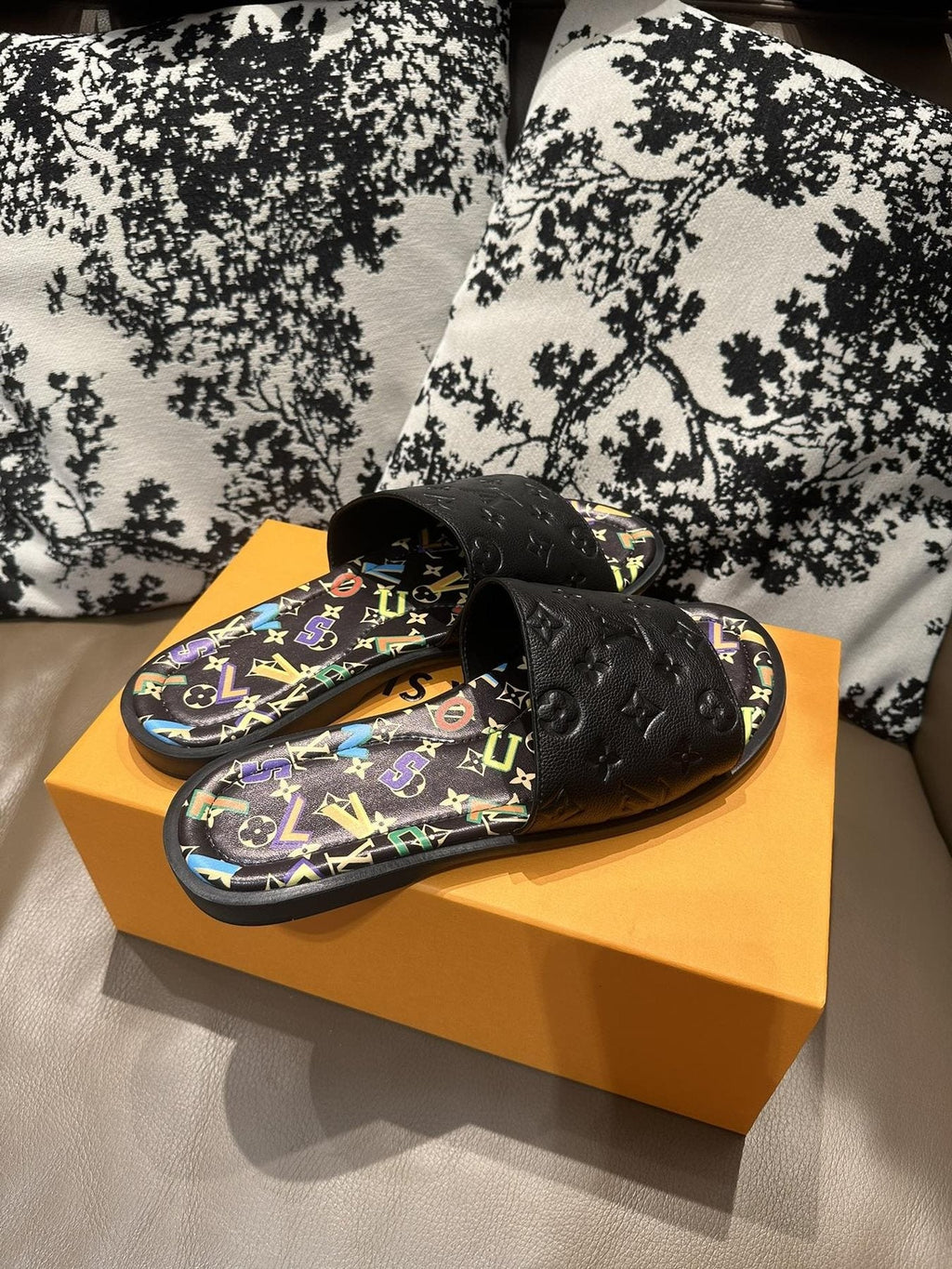 Louis Vuitton Black Embossed Slide Sandals - Open Toe