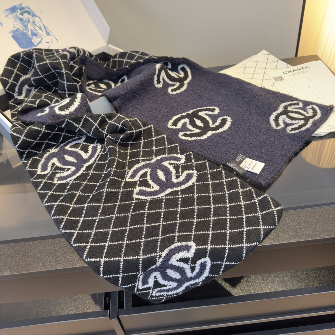Chanel Graphic Motif Knit Scarf