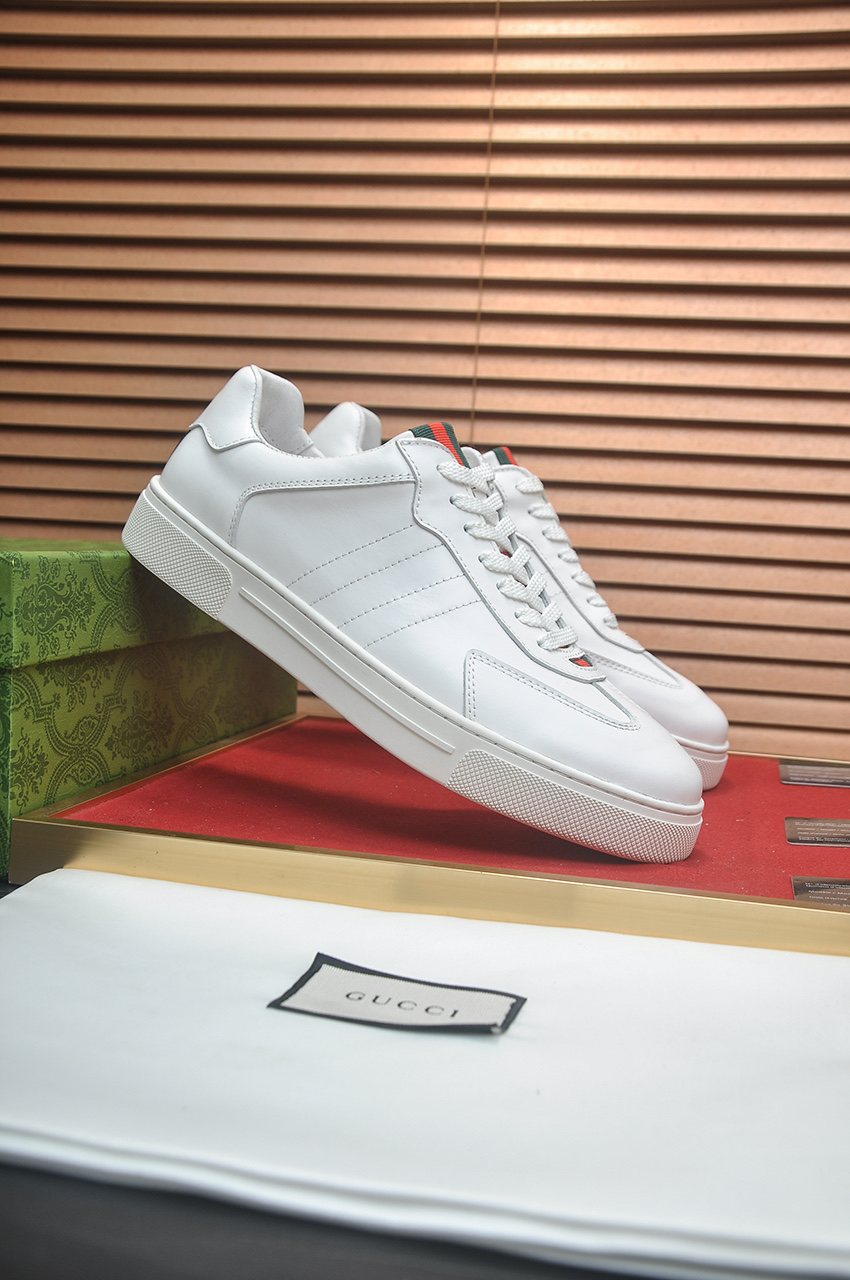 Gucci Web Stripe Low-Top Sneakers