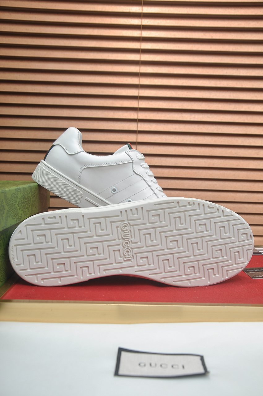 Gucci Web Stripe Low-Top Sneakers