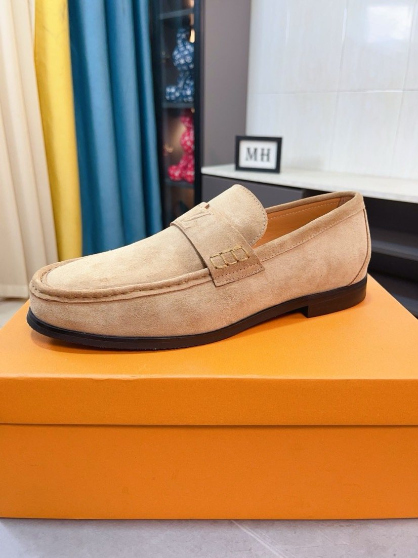 Louis Vuitton Moc-Toe Loafers