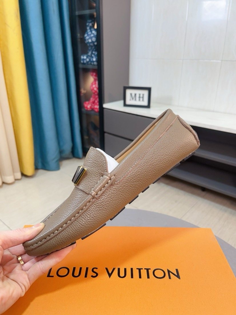 Louis Vuitton Pebbled Driving Loafers