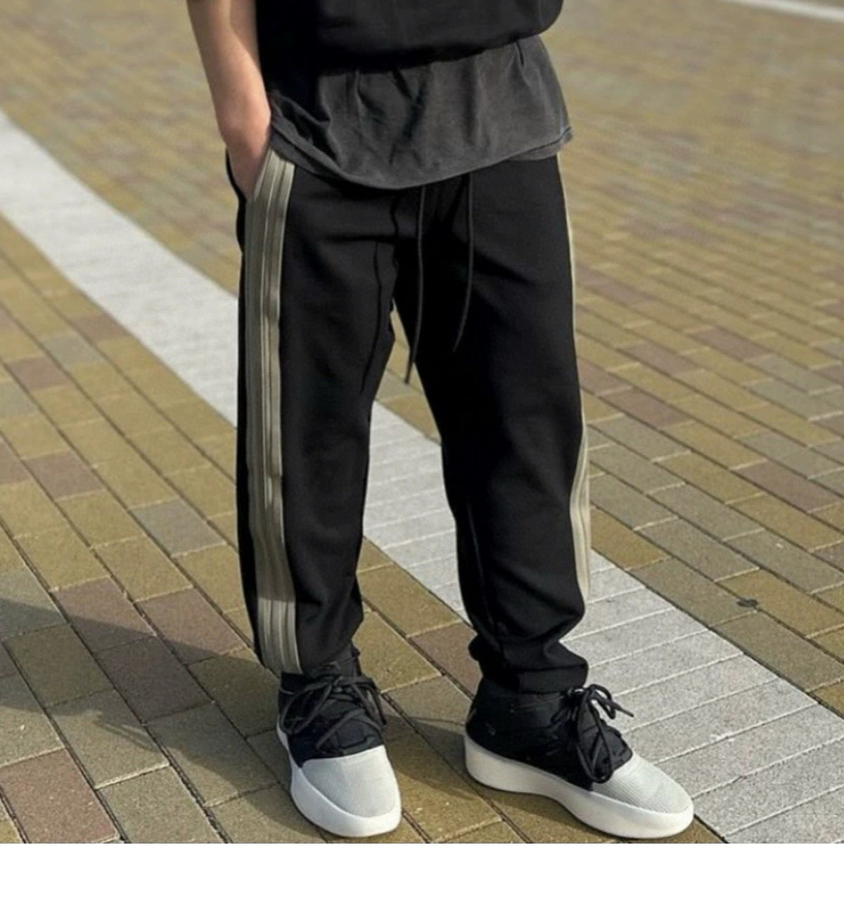 Fear of God ESSENTIALS Baggy Sweatpants
